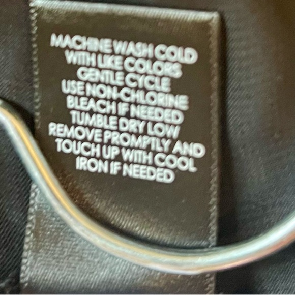 Torrid Crinkle Chiffon Smocked Neck Blouse - Size 3X - Picture 12 of 13